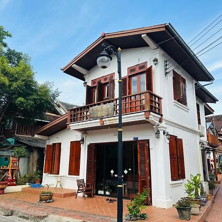 Villa Phonethip Mekong Riverside 琅勃拉邦 外观 照片