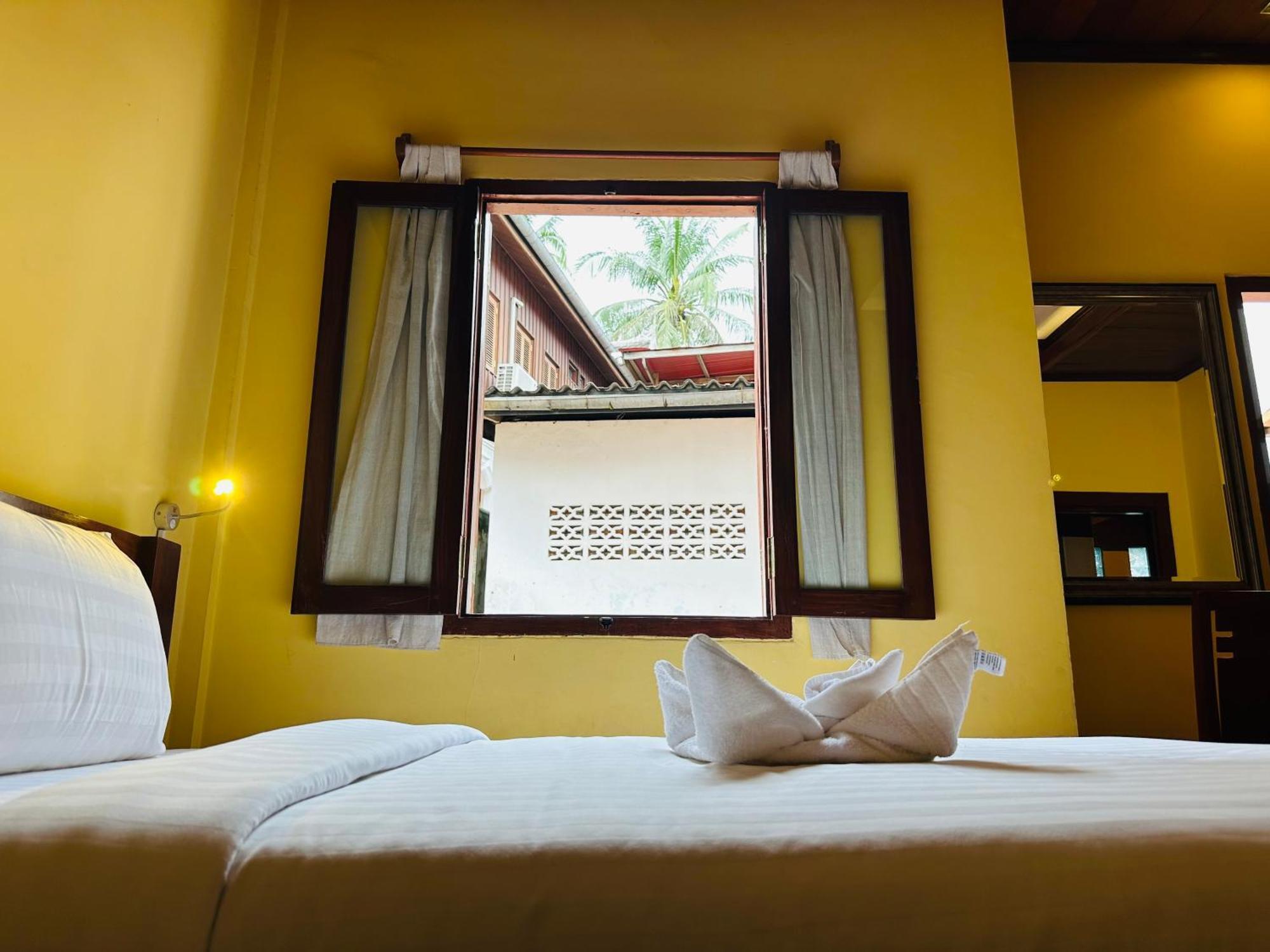 Villa Phonethip Mekong Riverside 琅勃拉邦 外观 照片