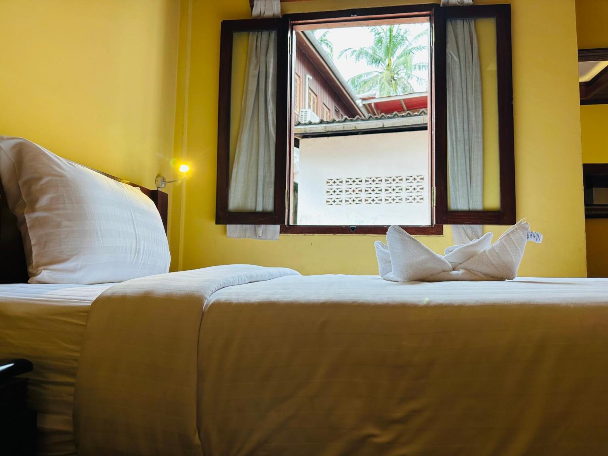 Villa Phonethip Mekong Riverside 琅勃拉邦 外观 照片