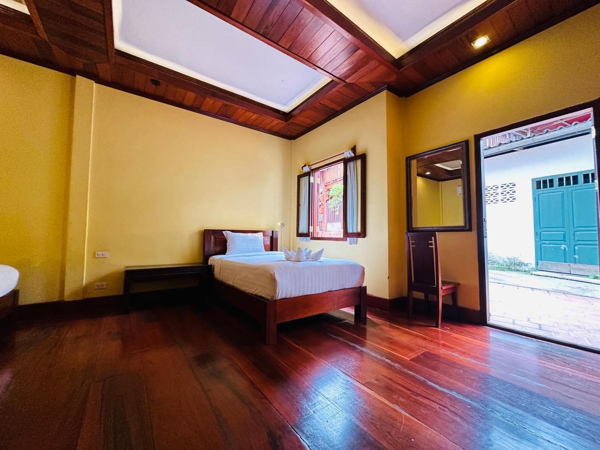 Villa Phonethip Mekong Riverside 琅勃拉邦 外观 照片