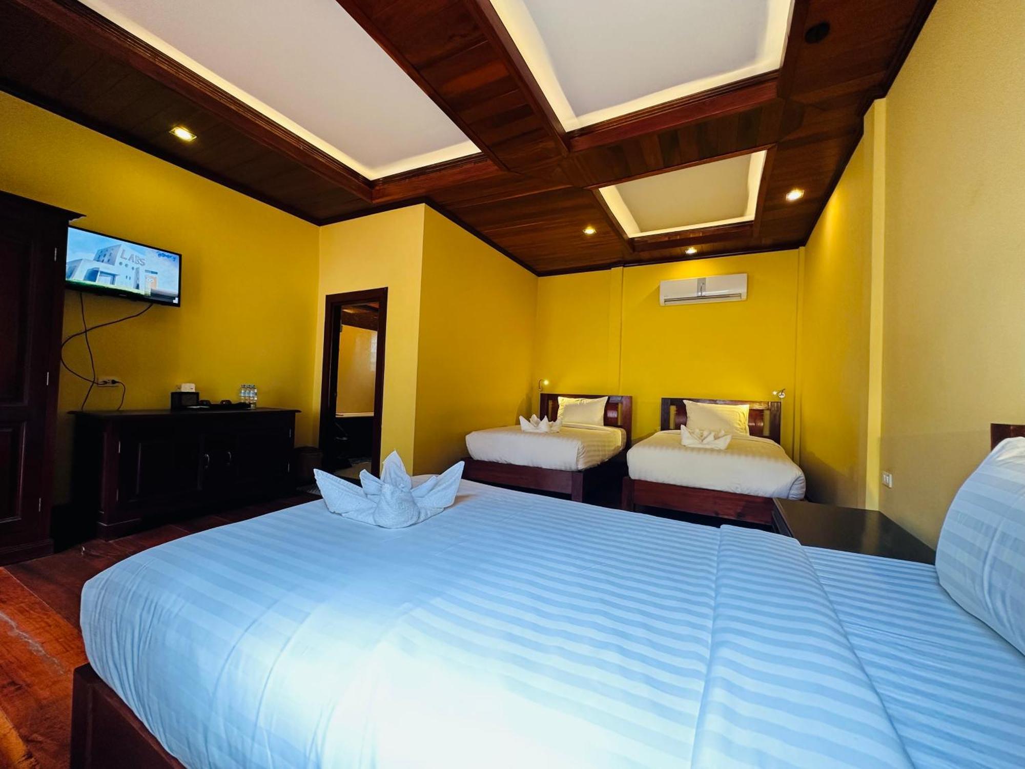 Villa Phonethip Mekong Riverside 琅勃拉邦 外观 照片