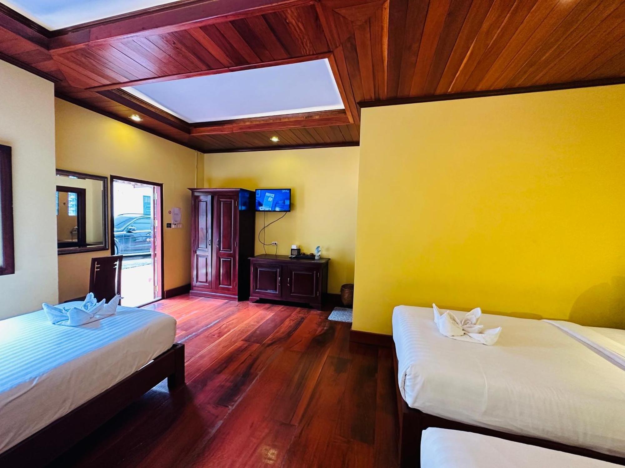 Villa Phonethip Mekong Riverside 琅勃拉邦 外观 照片