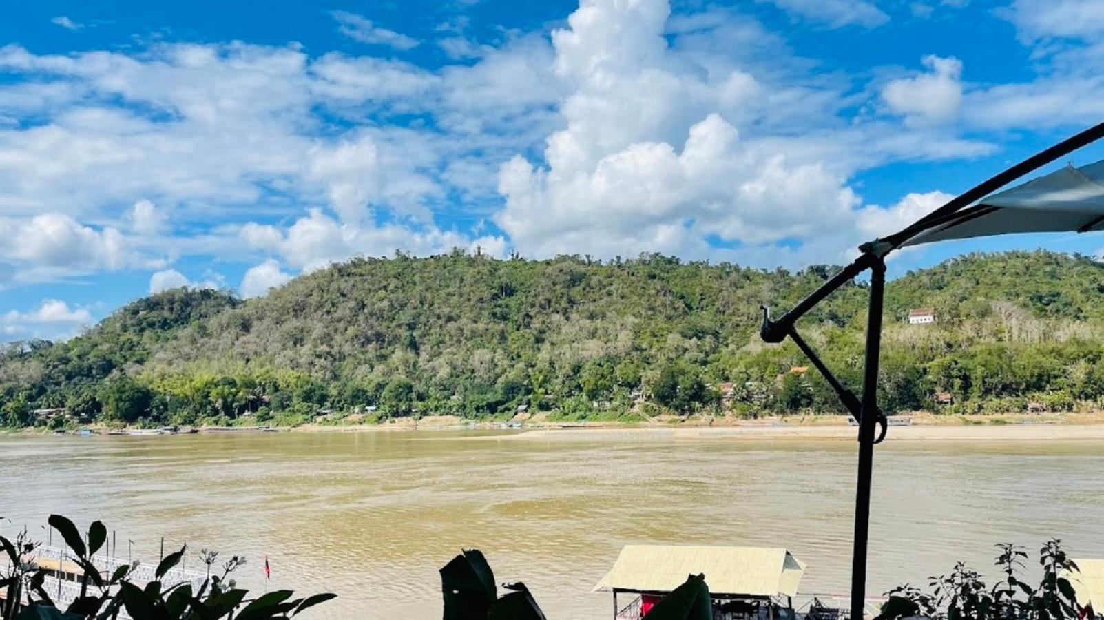 Villa Phonethip Mekong Riverside 琅勃拉邦 外观 照片
