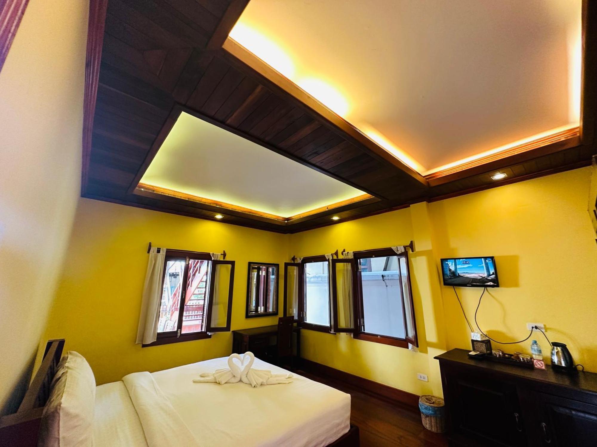 Villa Phonethip Mekong Riverside 琅勃拉邦 外观 照片