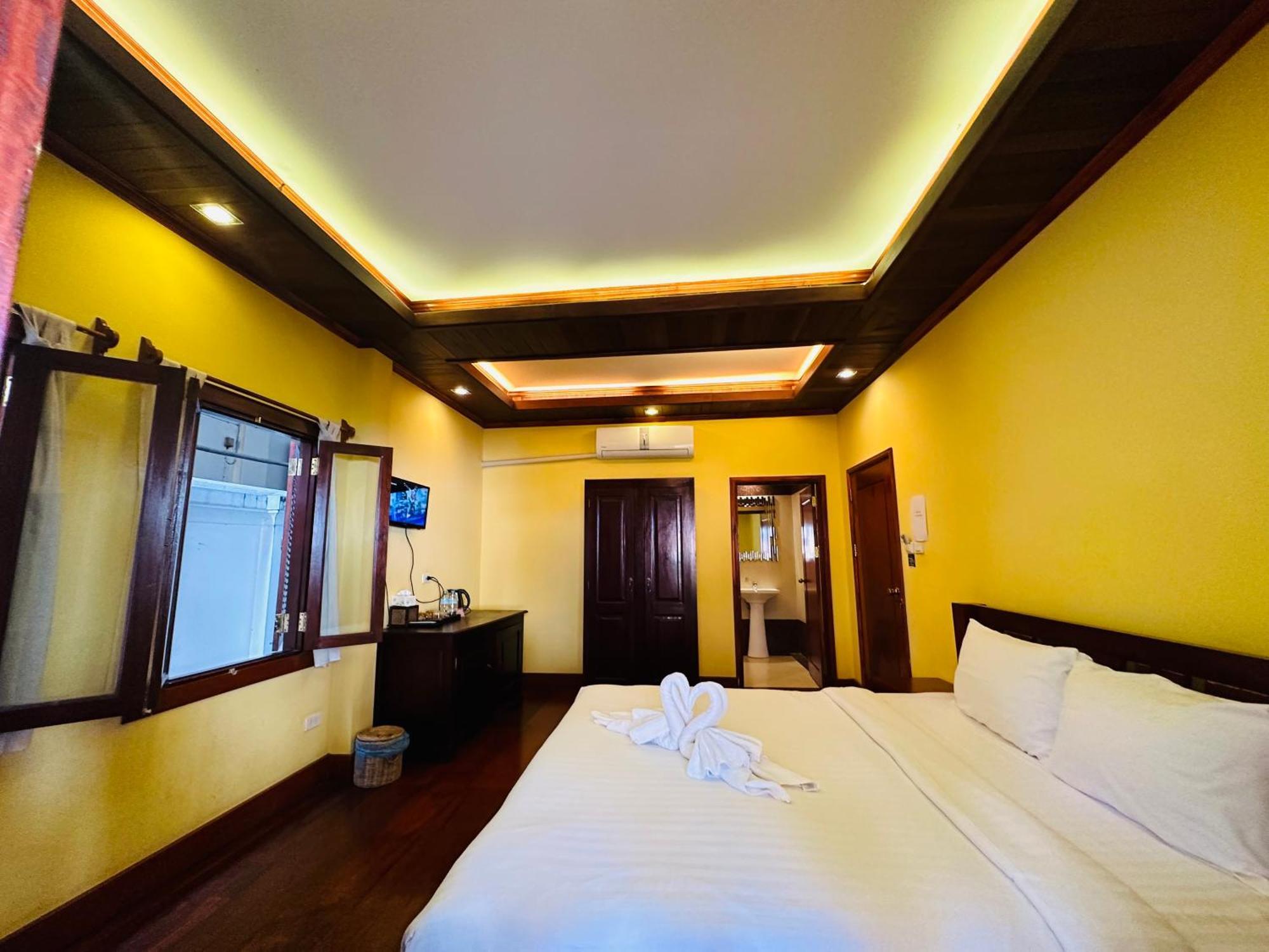 Villa Phonethip Mekong Riverside 琅勃拉邦 外观 照片